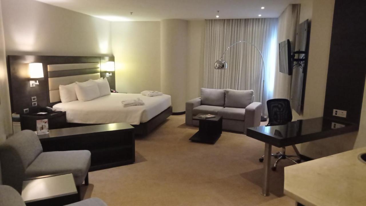 Rosa Bela Hotel & Convention Center Puerto Ordaz Екстериор снимка