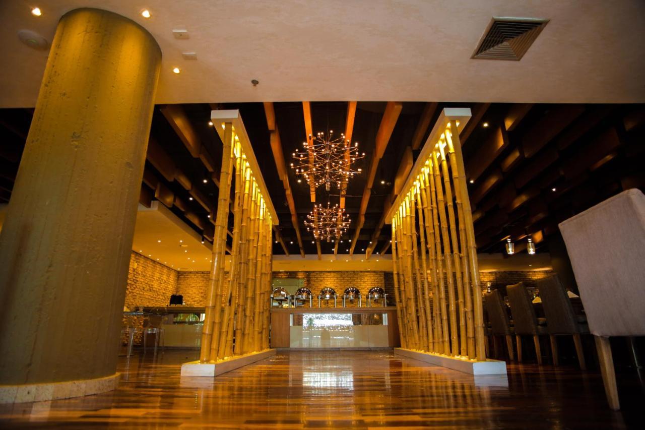 Rosa Bela Hotel & Convention Center Puerto Ordaz Екстериор снимка