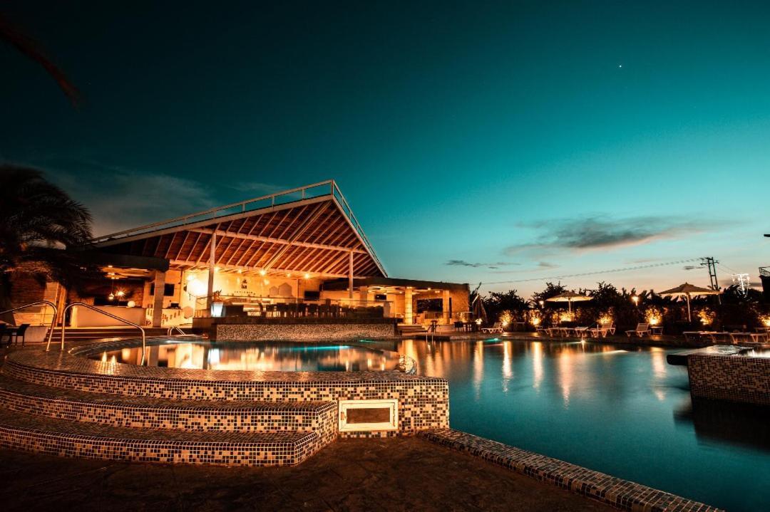 Rosa Bela Hotel & Convention Center Puerto Ordaz Екстериор снимка
