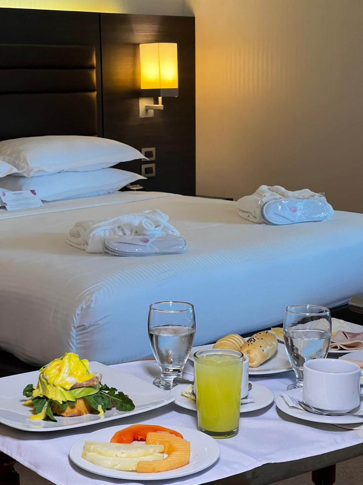Rosa Bela Hotel & Convention Center Puerto Ordaz Екстериор снимка